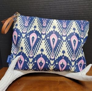 Stella & Dot Ikat Clutch/Wristlet